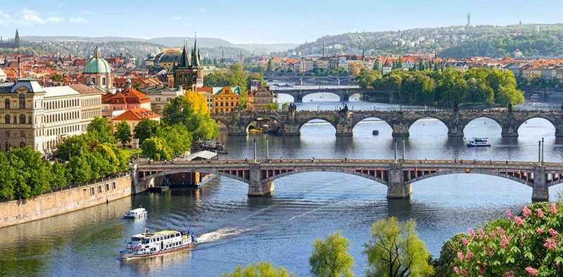 Vltava Bridges in Prague, 4000 Pc Jigsaw Puzzle by Castorland